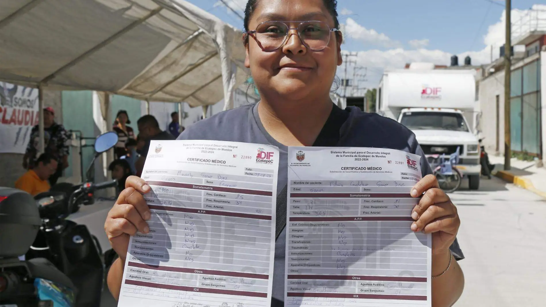 Ecatepec amplía a 20 mil entrega de certificados médicos gratuitos para estudiantes
